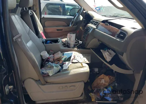 2007 Chevrolet Tahoe Ltz из США, поврежденный, VIN 1GNFC130X7R378603